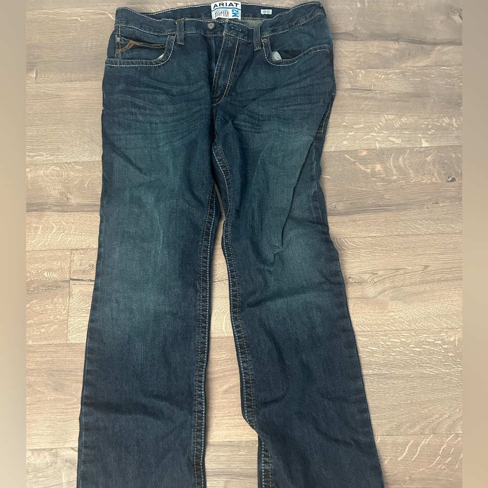 Men’s ariat boot cut jeans gently worn 35 waist 32 length
